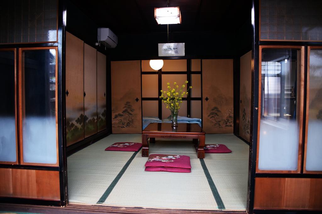 Guesthouse En Omihachiman Bagian luar foto